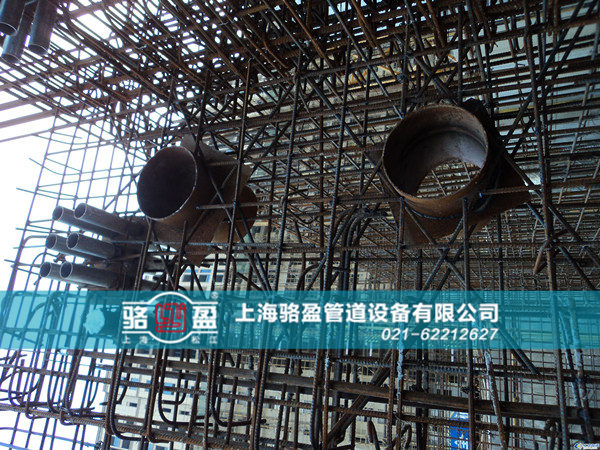 <a href=http://www.65813.cn target=_blank class=infotextkey>防水套管</a>和墻體之間的結(jié)合